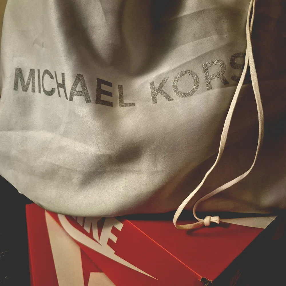 Michael Kors Cindy Large Dome Sachel/ Crossbody Turquoise Women's Bag - Picture 2 of 13